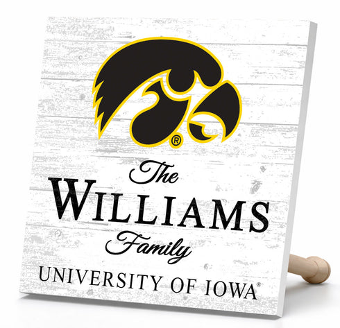 Personalized Iowa Hawkeyes Family Name Sign – Custom University of Iowa Wood Wall Decor – Hawkeyes Gift