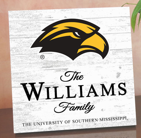 Personalized Southern Miss Golden Eagles Family Name Sign – Custom University of Southern Mississippi Wood Wall Decor – Golden Eagles Gift