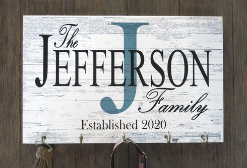 Family Name Sign KEY HOLDER OR LEASH HOOK Wall Art For Wedding Gift Or Family Decoration