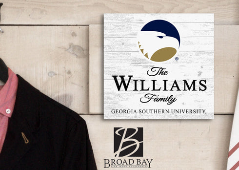 Personalized Georgia Southern Family Name Sign – Custom Georgia Southern University Wood Wall Decor – Eagles Gift